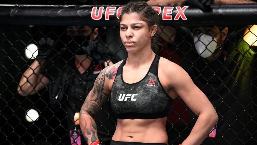 Mayra Bueno Silva, a "Sheetara" antes de luta contra Mara Romero Borella no UFC em Las Vegas - Chris Unger/Zuffa LLC