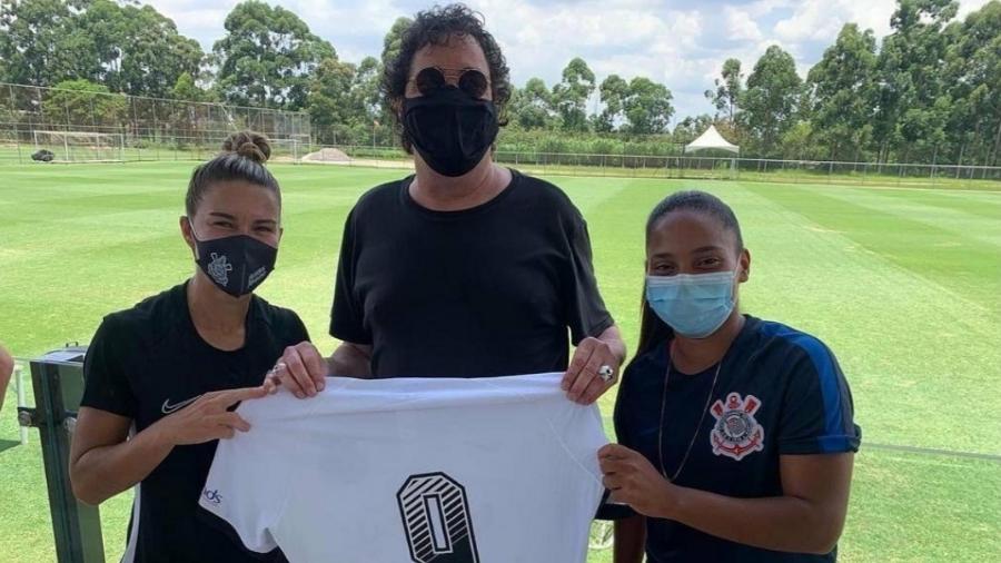 Casagrande acompanha treino do time feminino do Corinthians - Reprodução/Instagram