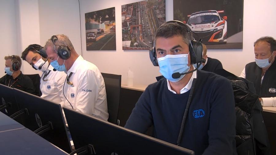Michael Masi, diretor de provas da FIA, durante o GP da Bélgica, 12ª etapa do Mundial de F-1   - Reprodução/F1TV