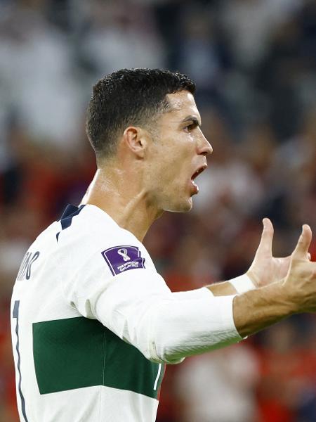 Cristiano Ronaldo se revolta com árbitro de Portugal e Marrocos em jogo da Copa - REUTERS/Suhaib Salem