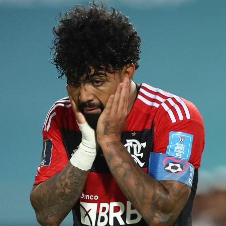 Gabigol se lamenta durante Flamengo x Al-Hilal, jogo do Mundial de Clubes - James Williamson - AMA/Getty Images