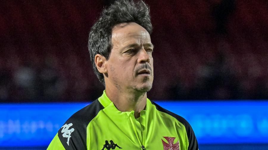 Fernando Diniz, técnico do Vasco, durante jogo contra o São Paulo Fernando Diniz, técnico do Vasco, durante jogo contra o São Paulo