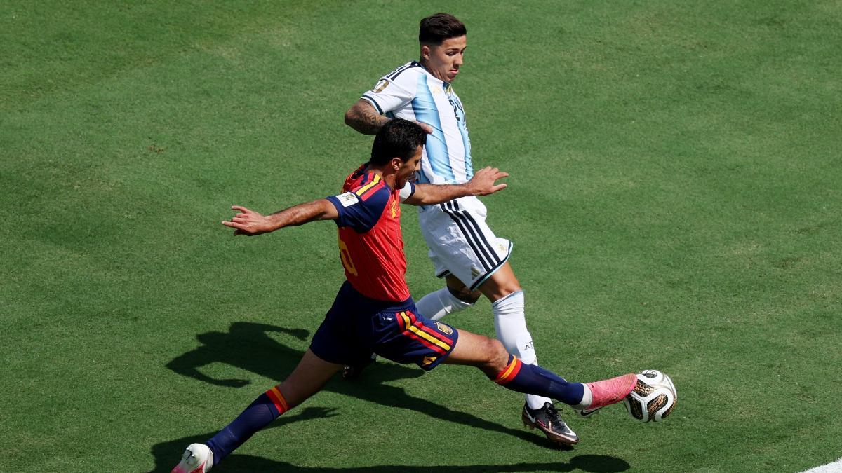 Mauro Cezar: Argentina não conseguiu sair da armadilha da Espanha