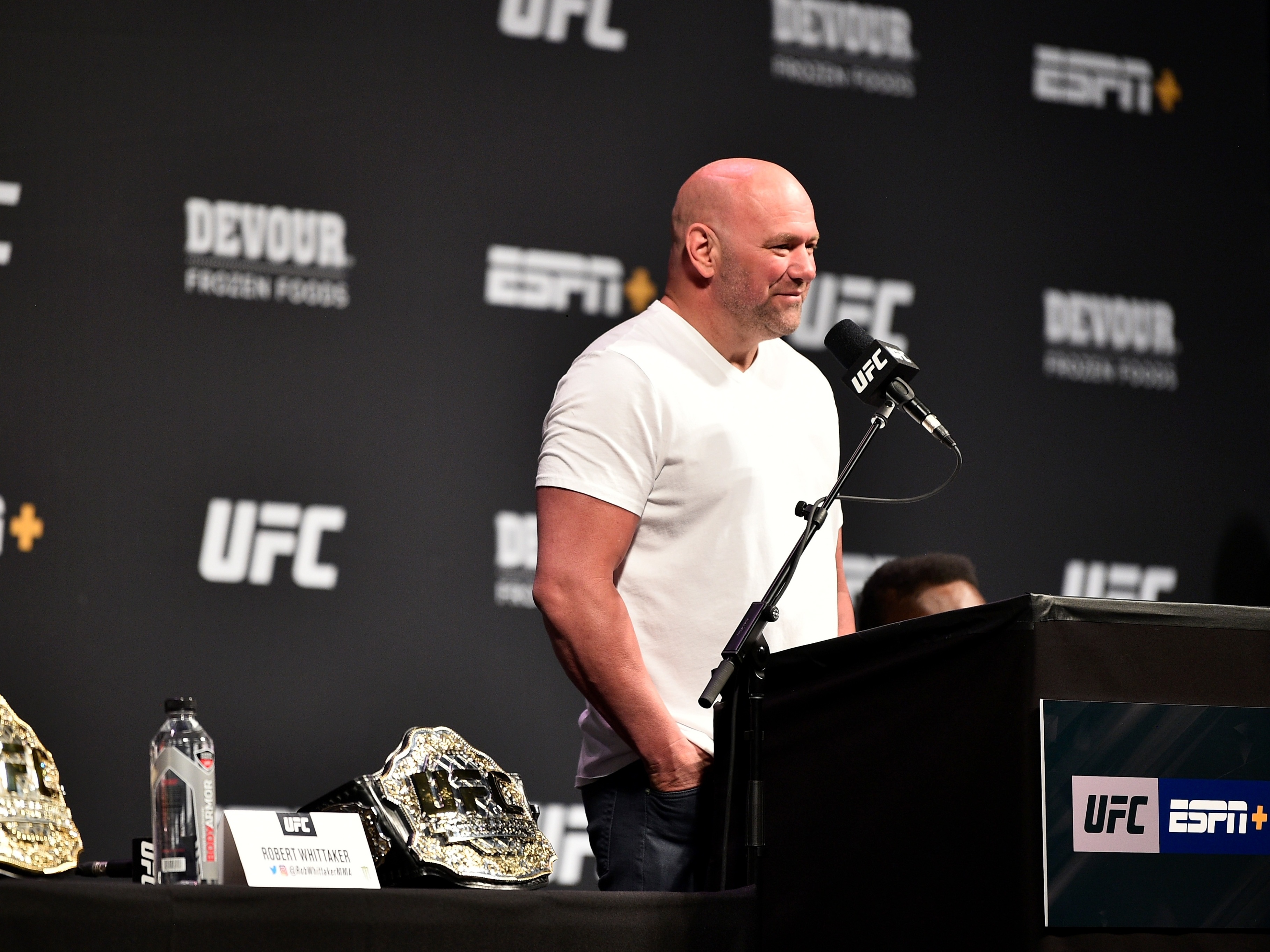 Venda bilionária comprova: UFC 'depende' de Dana White