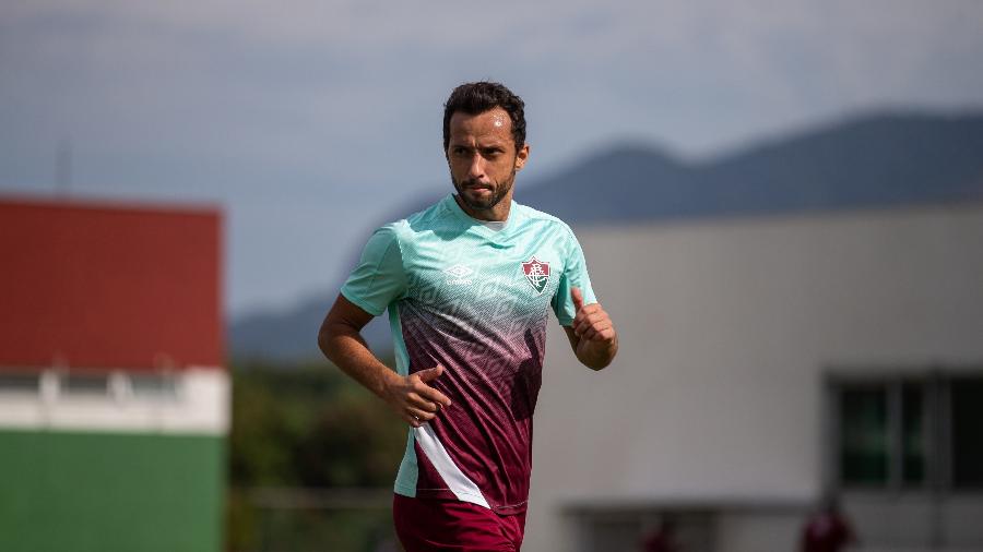 Recuperado da covid-19, Nenê voltou a treinar com o grupo do Fluminense no CT Carlos Castilho - Lucas Mercon/Fluminense FC