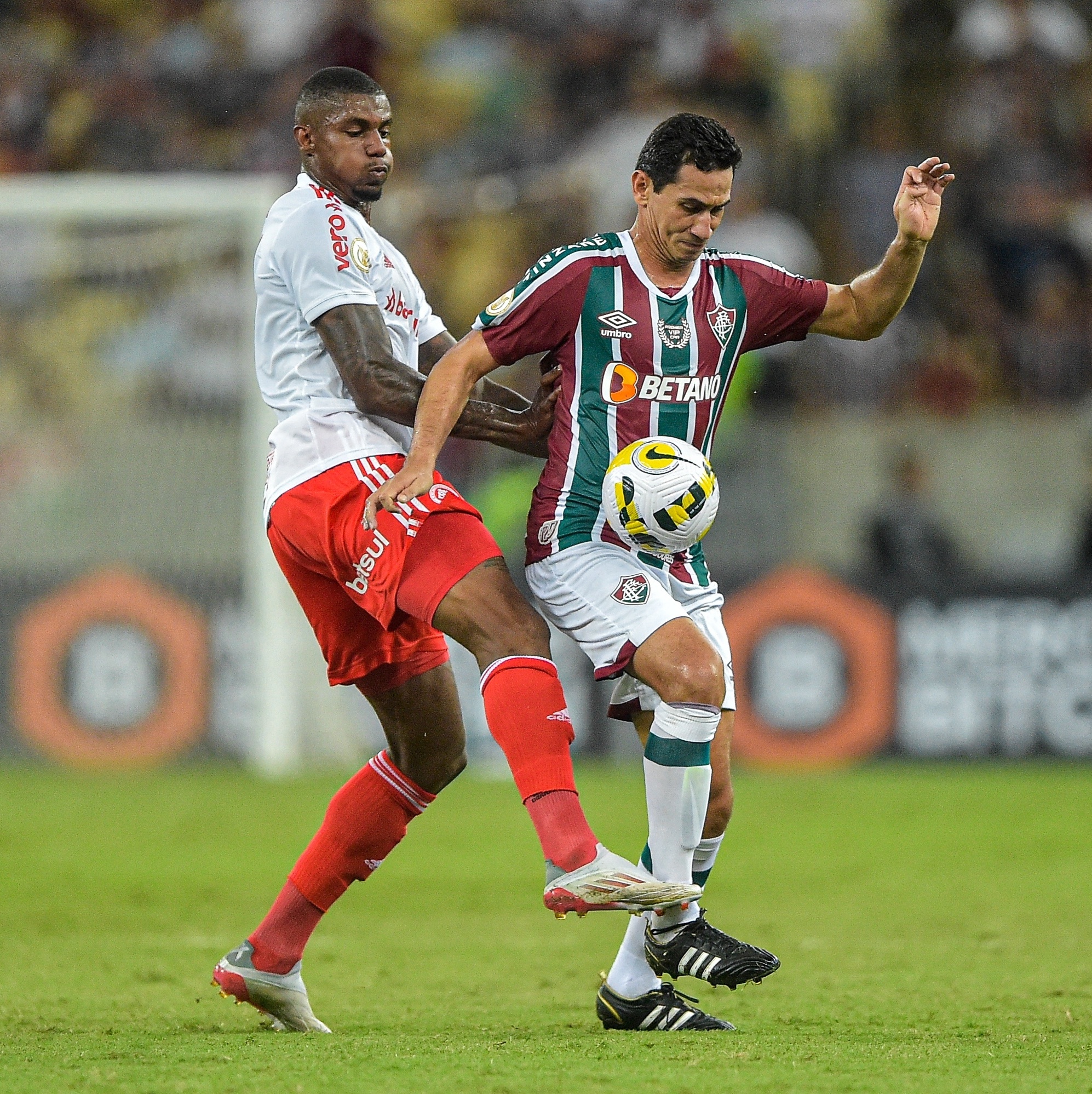 Onde assistir Internacional x Fluminense ao vivo, hoje (04)? Veja horário,  escalações e transmissão ao vivo