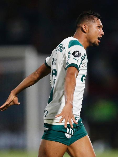 Rony comemora gol marcado pelo Palmeiras contra o Cerro Porteño na Libertadores - REUTERS/Cesar Olmedo