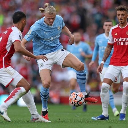 Haaland é marcado em lance entre Arsenal e City pelo Campeonato Inglês