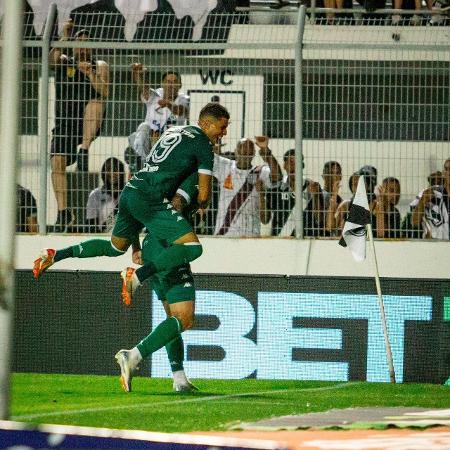 Guarani vence a Ponte Preta em clássico pela Série B