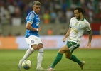 Felipe Anderson e Murilo deixam jogo com dores e preocupam no Palmeiras