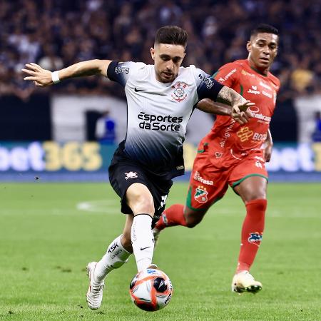 Coronado em ação durante Corinthians x Velo Clube, duelo do Paulistão