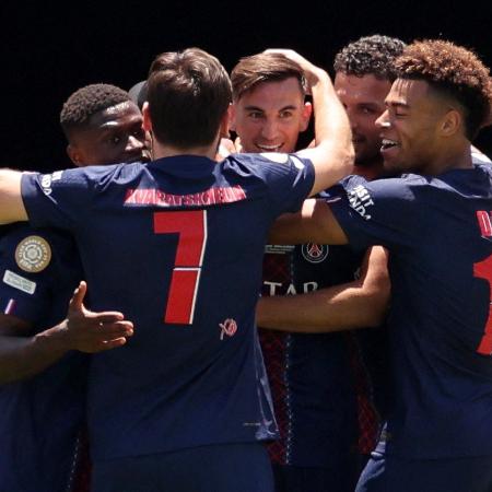 Fabian Ruiz comemora gol marcado pelo PSG contra o Atlético de Madri no Mundial - DANIEL COLE/REUTERS