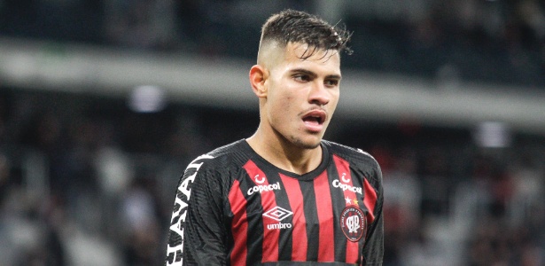 Bruno Guimarães, jogador do Atlético-PR - Gabriel Machado/AGIF - Gabriel Machado/AGIF