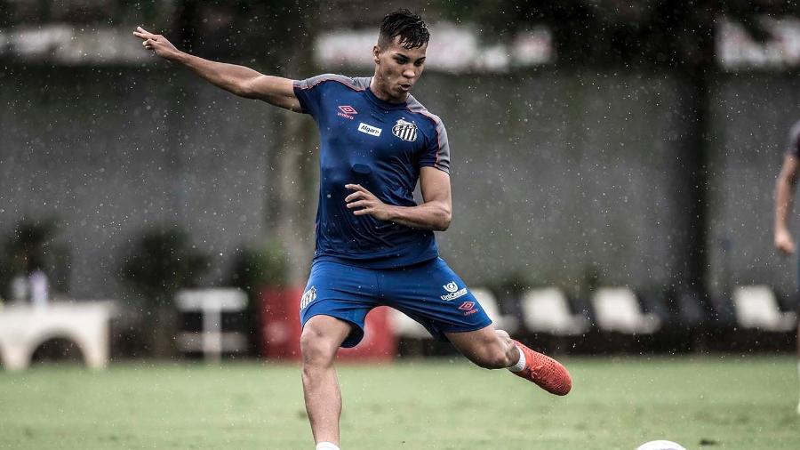Kaio Jorge em treino do Santos - Ivan Storti/Santos FC