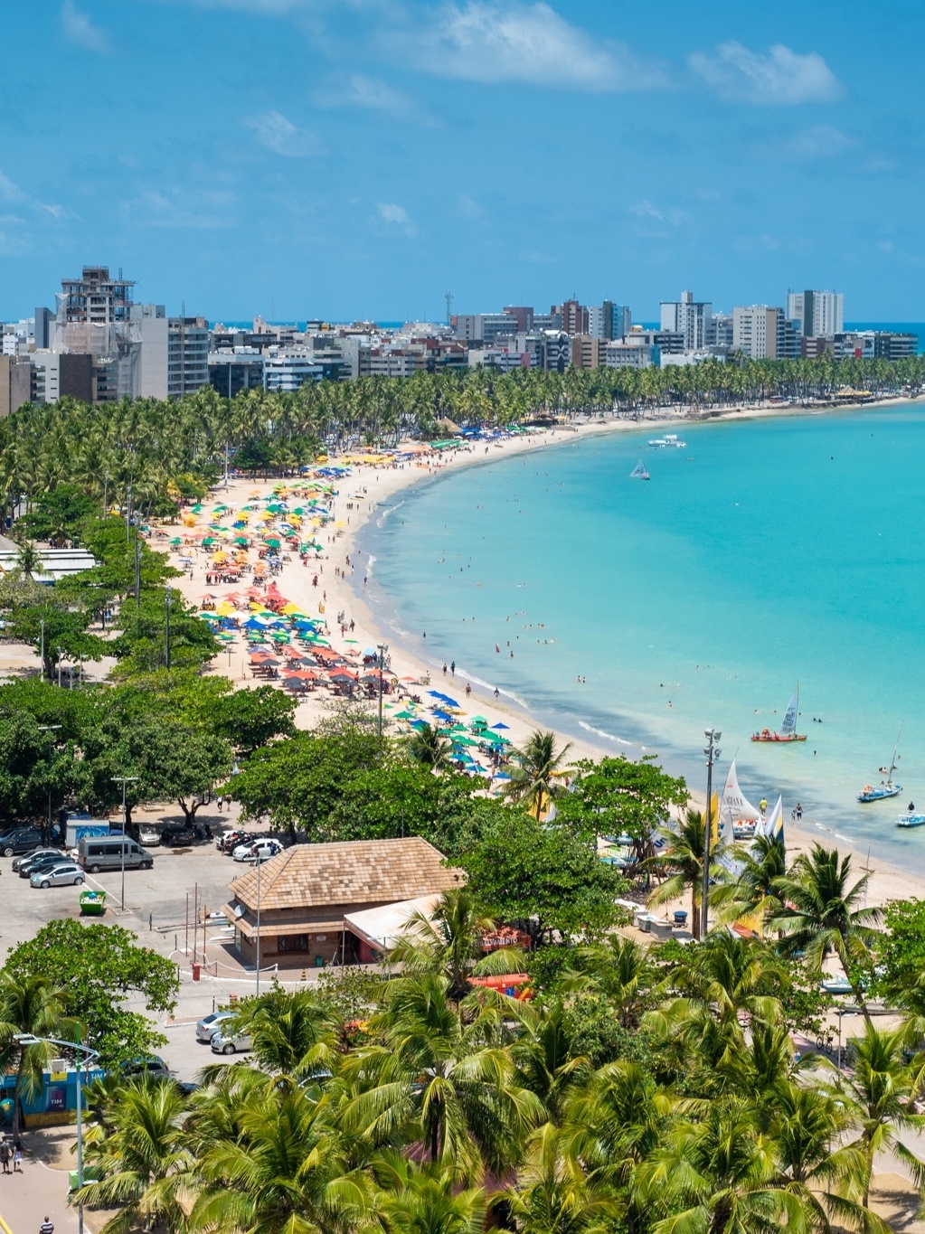 Pacotes de viagem por até R$ 2 mil no verão têm praia, serra e natureza -  30/12/2022 - UOL Nossa