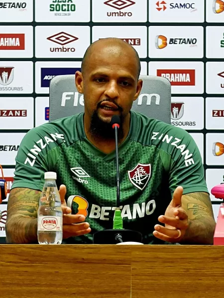 Felipe Melo relembra derrota do Palmeiras para o Al Ahly e pede atenção ao  Fluminense