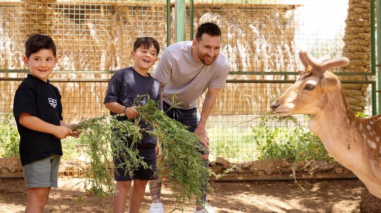 Lionel Messi se diverte com os filhos em viagem para a Arábia Saudita - Autoridade de Turismo Saudita (STA) - Autoridade de Turismo Saudita (STA)