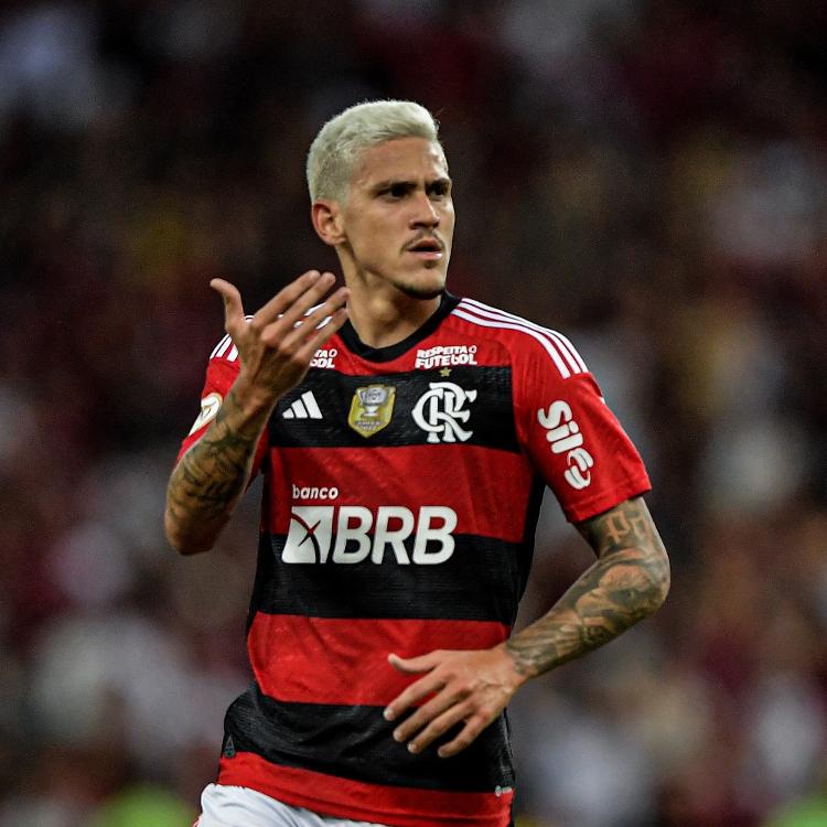 Pedro faz dois, Flamengo bate Grêmio de novo e vai à semi da Copa do Brasil  - 15/09/2021 - UOL Esporte