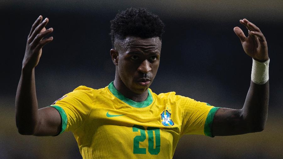 Vini Jr. em atuação pela seleção brasileira Vini Jr. em atuação pela seleção brasileira
