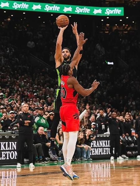 Jayson Tatum acerta o arremesso final para dar a vitória ao Bostons Celtics na NBA