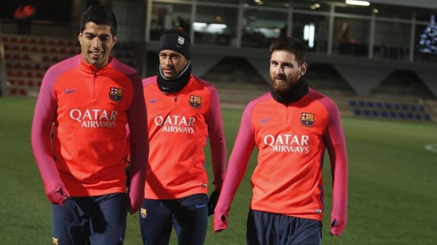 Suárez, Neymar e Messi em treino do Barcelona, em 2017 - Reprodução/Barcelona