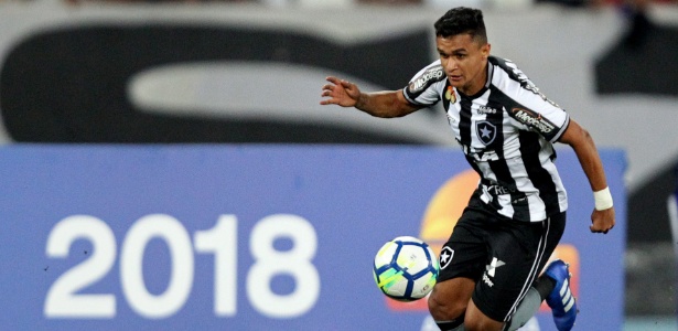 Emprestado até dezembro, Erik mostrou vontade de seguir no Botafogo em 2019 - VITOR SILVA/SSPRESS/BOTAFOGO