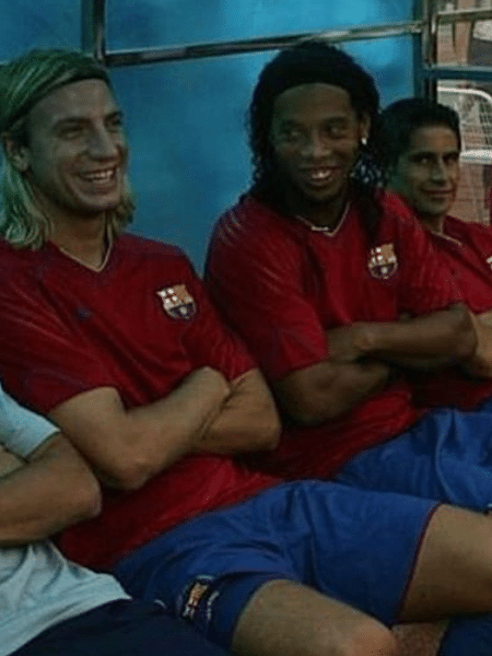 Maxi López e Ronaldinho Gaúcho quando atuaram juntos pelo Barcelona - Reprodução/Instagram