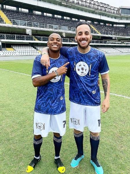 Robinho volta a jogar na Vila Belmiro em jogo beneficente - Reprodução/ Instagram
