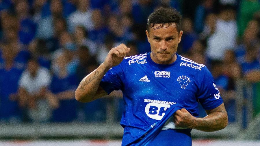 Edu deixa detalhe escapar e praticamente confirma volta ao Cruzeiro