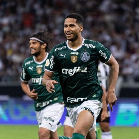 Murilo, do Palmeiras, comemora gol contra o Atlético-MG pelo Brasileirão - HEDGARD MORAES/UAI FOTO/ESTADÃO CONTEÚDO