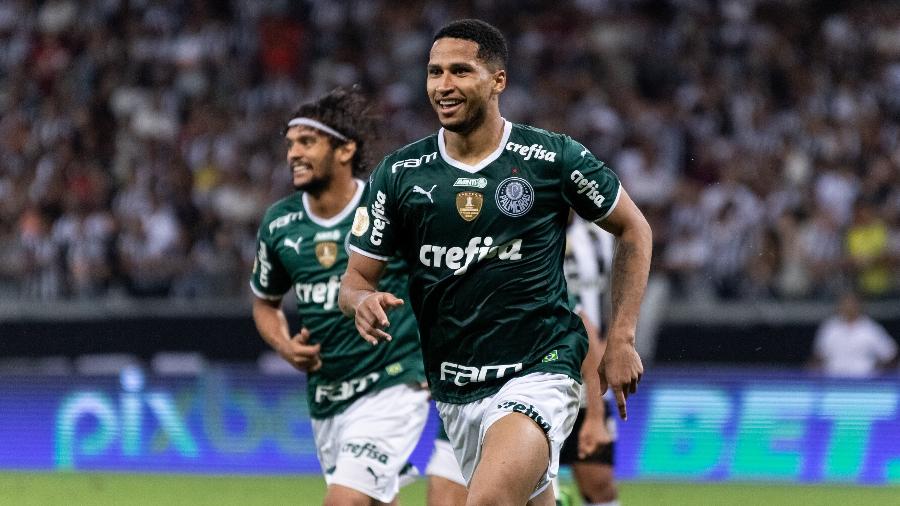 Murilo, do Palmeiras, comemora gol contra o Atlético-MG pelo Brasileirão - HEDGARD MORAES/UAI FOTO/ESTADÃO CONTEÚDO