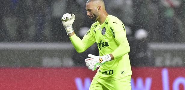 Weverton reconhece que Palmeiras não foi bem e vê equipe melhor no