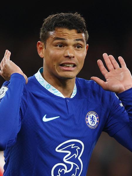 Thiago Silva, zagueiro do Chelsea, em partida pelo Campeonato Inglês. - MATTHEW CHILDS/Action Images via Reuters