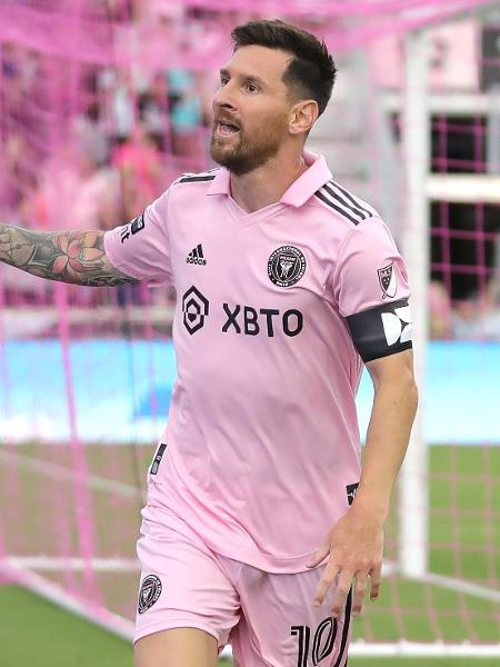 Com dois gols de Messi, Inter Miami goleia o Atlanta United e