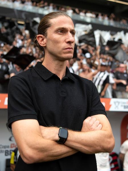 Filipe Luís, técnico do Flamengo, durante jogo contra o Atlético-MG pela final da Copa do Brasil