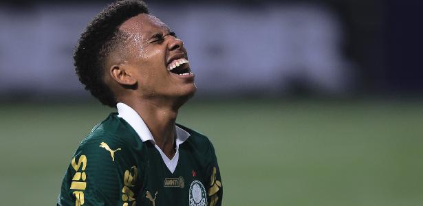 Abel Reprimente Estêvão e Defende Anderson Barros Após Manifestação de Torcedores