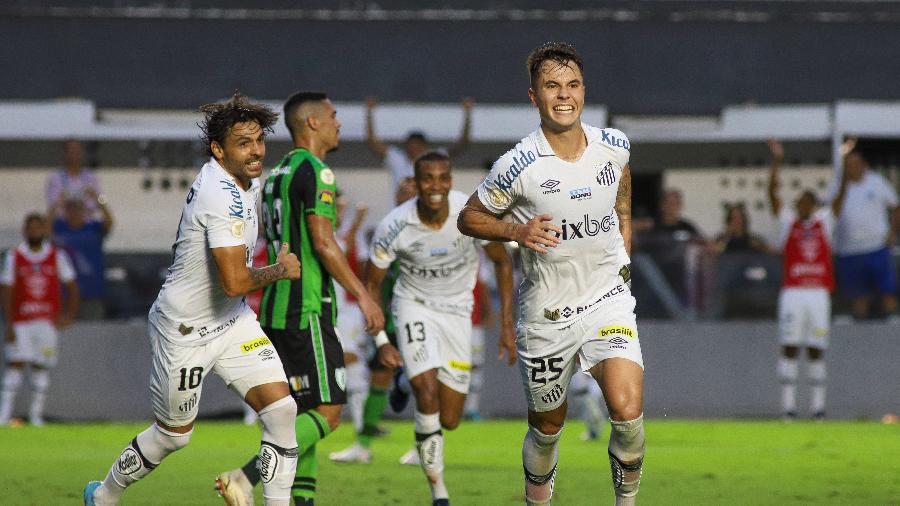 Zanocelo marcou seu segundo gol pelo Santos contra o América-MG, pelo Brasileirão 2022 - Fernanda Luz/AGIF