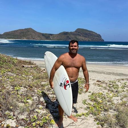 Márcio Freire, surfista de ondas gigantes, morreu em Portugal - Reprodução/Instagram
