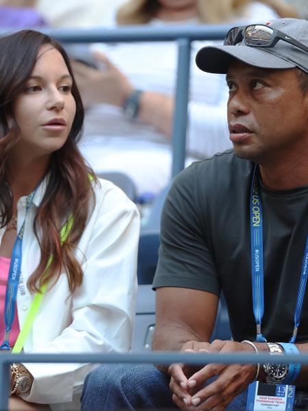 Tiger Woods e a ex-namorada Erica Herman durante jogo do US Open de 2022 - Matthew Stockman/Getty Images