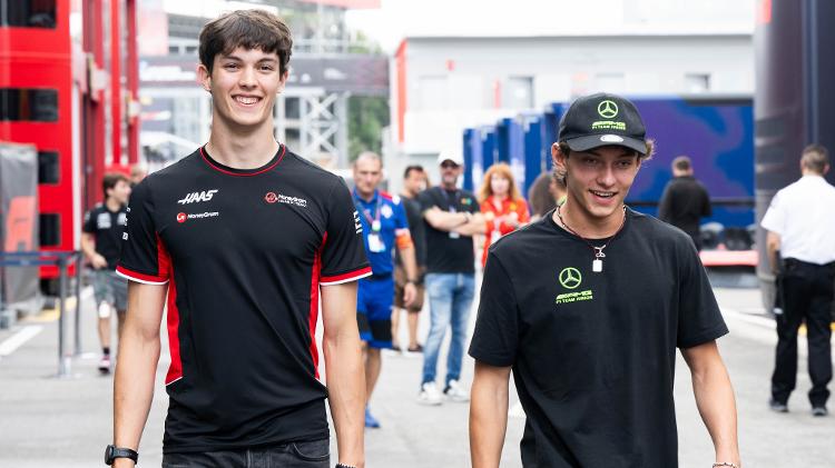 Oliver Bearman caminha com o companheiro de Prema na F2, Andrea Kimi Antonelli
