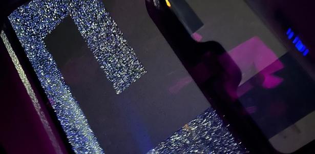 Ônibus do Flamengo sofre ataque na saída de estádio na Bolívia