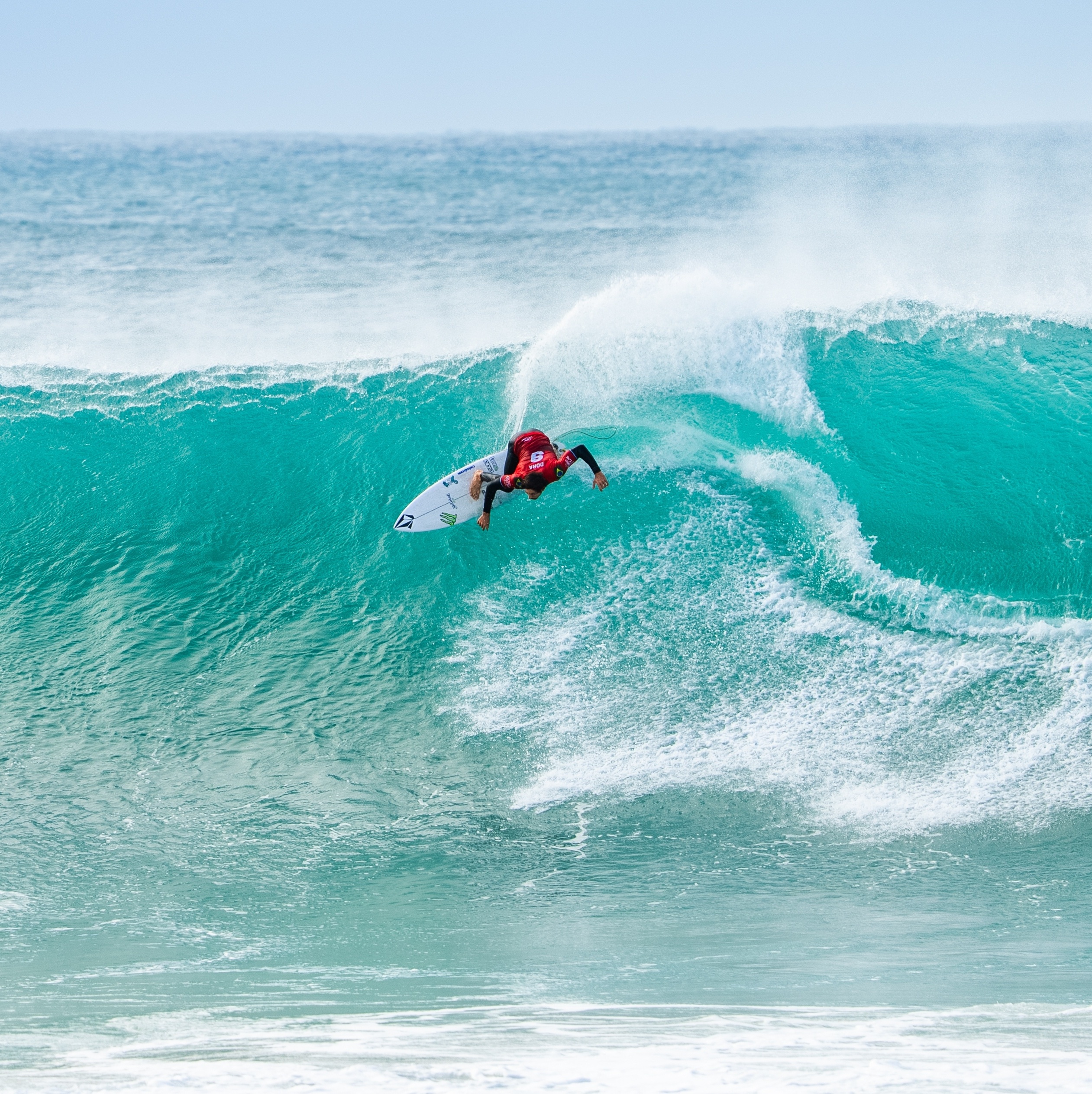 Yago Dora é vice em J-Bay e assume liderança do ranking da WSL
