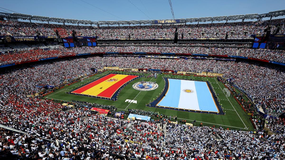 Final da Copa em 'padrão americano' atrasa início de Espanha x Argentina