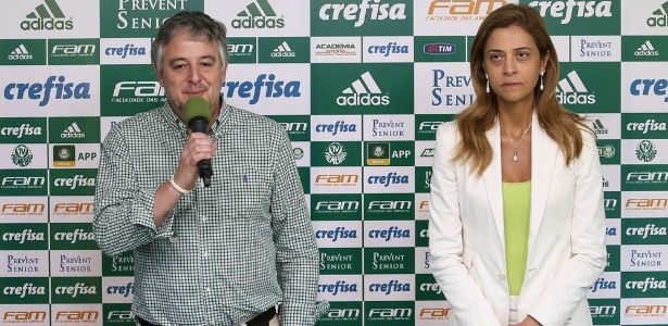 Paulo Nobre e Leila Pereira em janeiro passado, na divulgação do novo uniforme - Cesar Greco/Ag Palmeiras