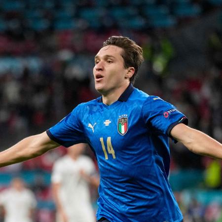 Chiesa comemora gol da Itália sobre a Espanha na semifinal da Eurocopa - Frank Augstein / POOL / AFP
