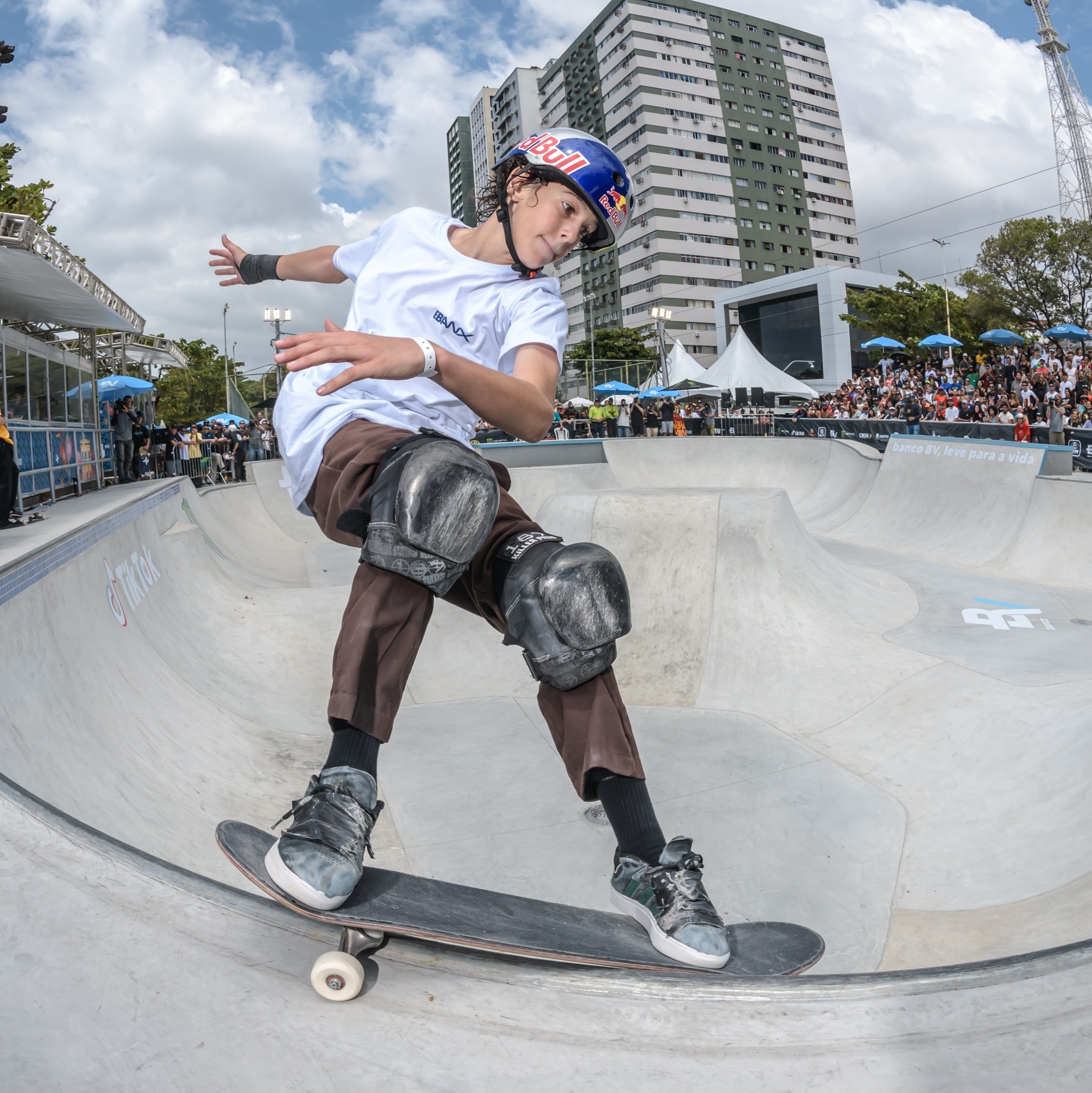 Mundial de Skate Park 2023: Luigi Cini é prata; Raicca Ventura é