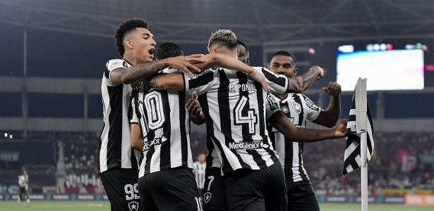 Botafogo Retoma A Lideran A Ao Golear Flamengo Que Perde Arrascaeta