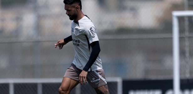 Corinthians se prepara para clássico contra o São Paulo com Raniele.