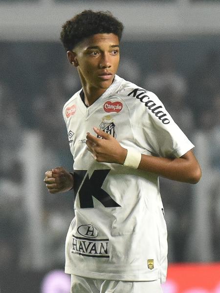 Robinho Jr, do Santos, em ação durante contra o Flamengo pelo Brasileirão Robinho Jr, do Santos, em ação durante contra o Flamengo pelo Brasileirão