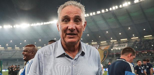 Tite sai da crise no Cruzeiro e iguala Telê Santana como campeão de tudo